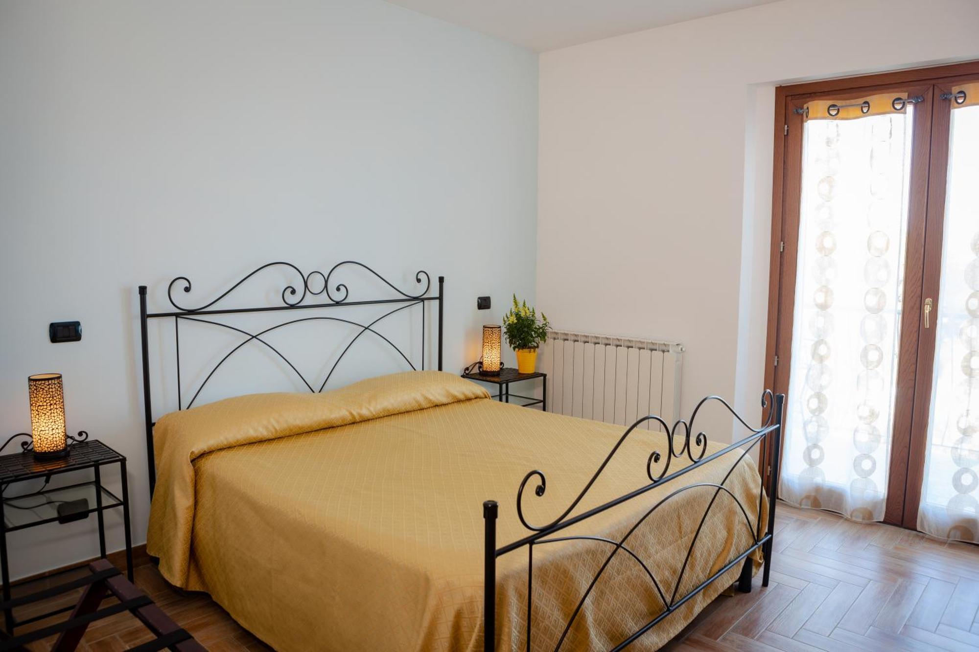 Marianna Guest house *